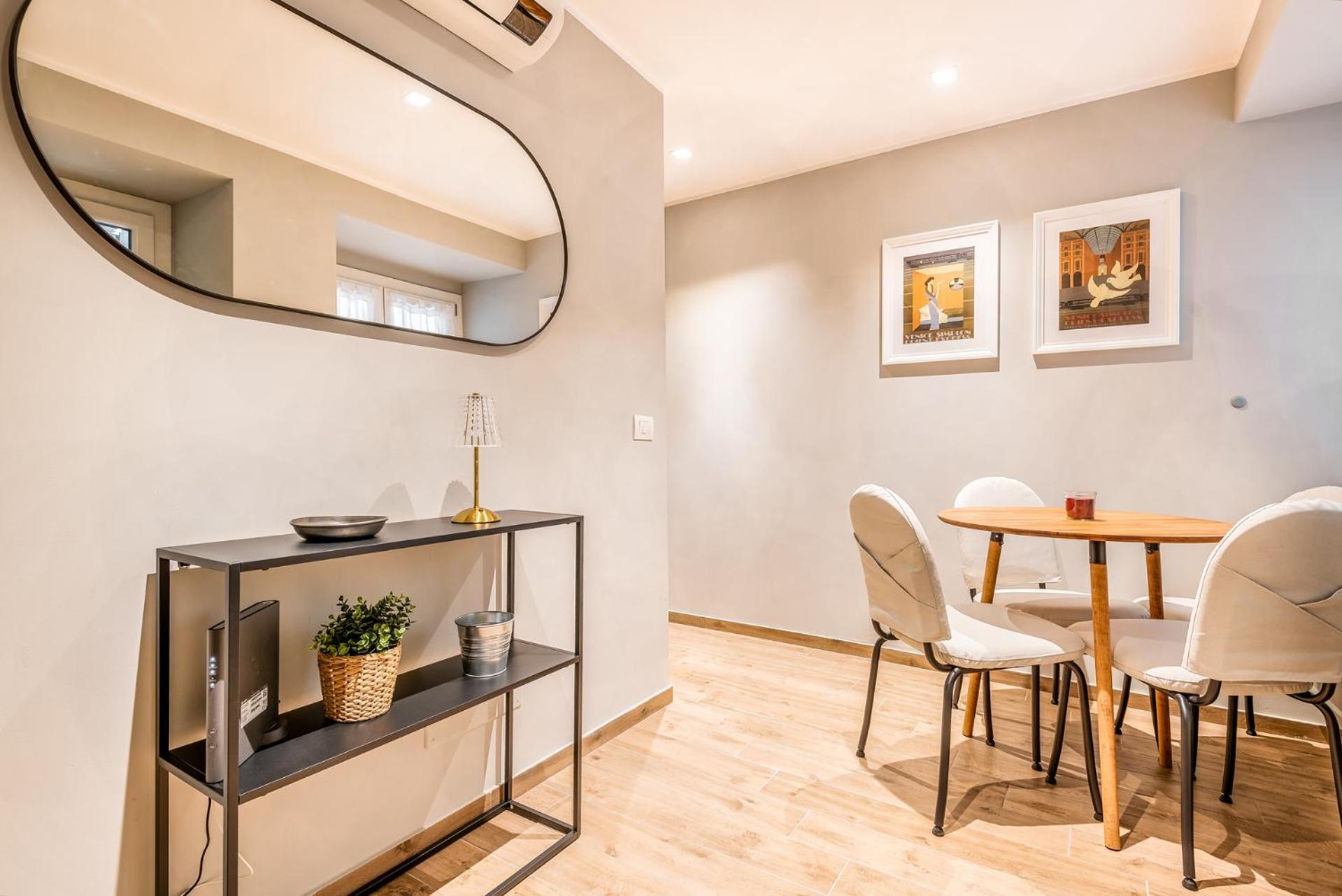 High-class Porta Venezia Flat Via Salvini Appartement